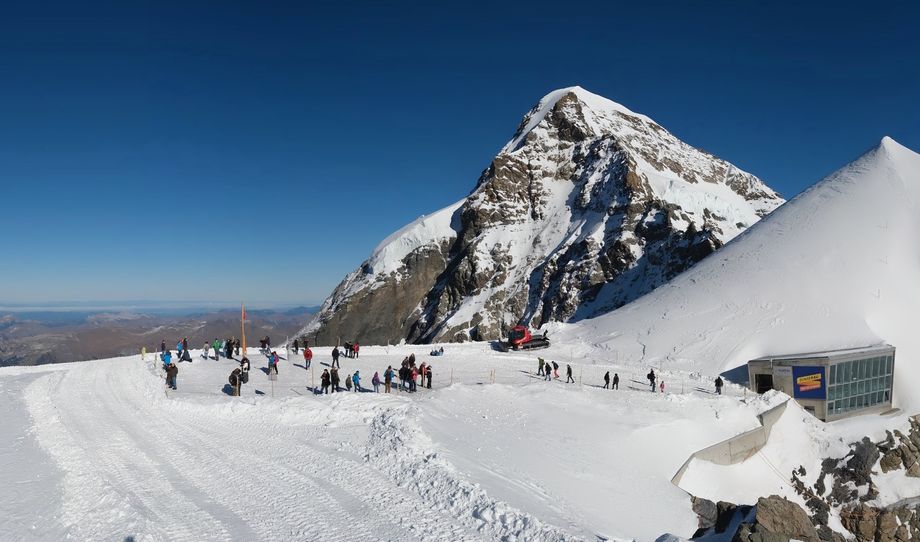 Op de Jungfraujoch (3454m) was het met 6,2°C niet eerder zo warm in november
