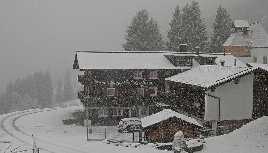 In Kristberg, Montafon (O) sneeuwt het al flink