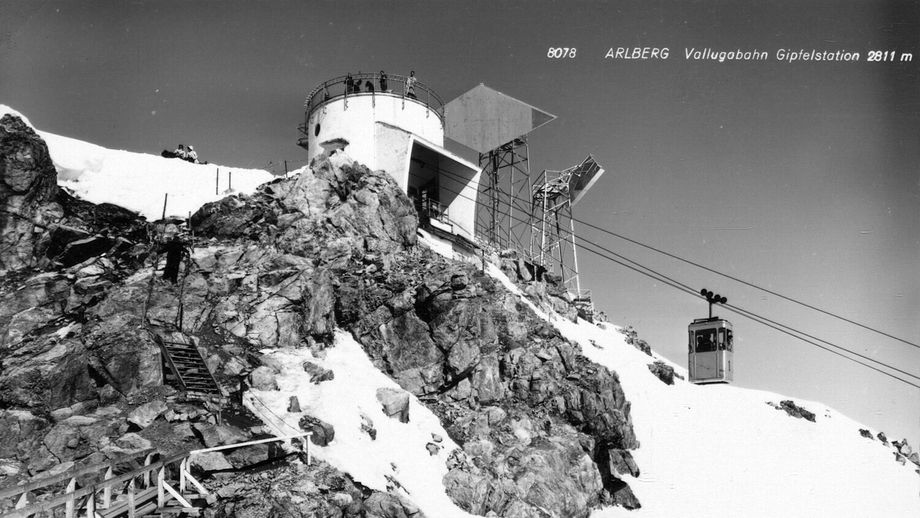 Er stond reeds een metalen installatie in 1960, maar de weerradar kwam pas in 2007. © Gemeinde St. Anton am Arlberg