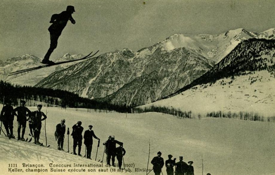 Während des ersten internationalen Skiwettstreits 1907.
