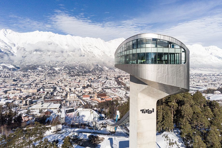 Bergisel skischans te Innsbruck  © Tom Bause