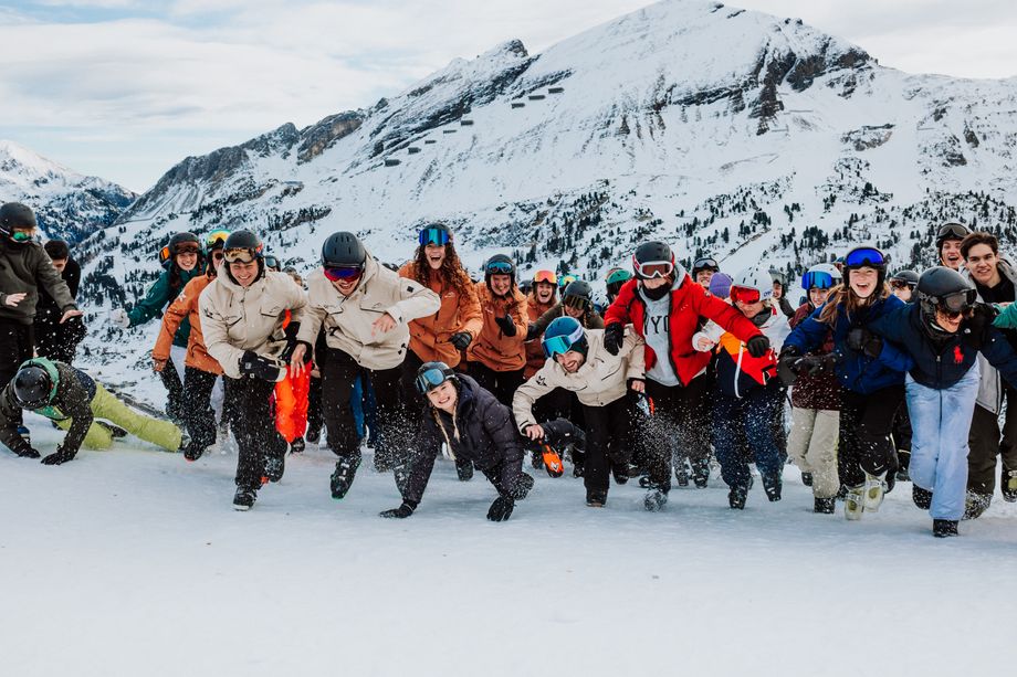 Snowcamps: Snowboarden en skiën voor jongeren