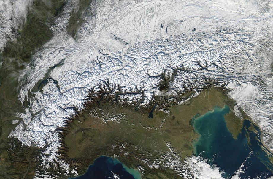 Satellitenbild der Alpen von gestern. Foto: NASA