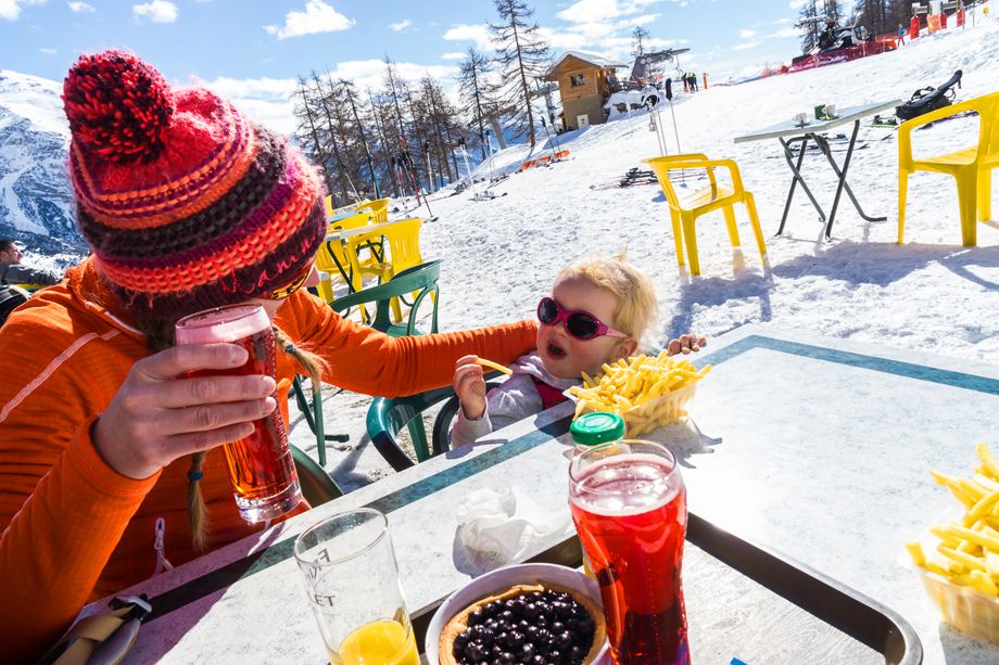Dé tips voor een stressvrije wintersport met kinderen