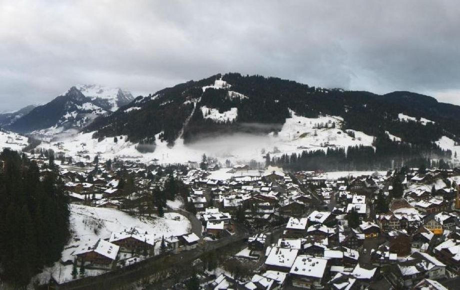 'Dampend' weer in Gstaad (CH)