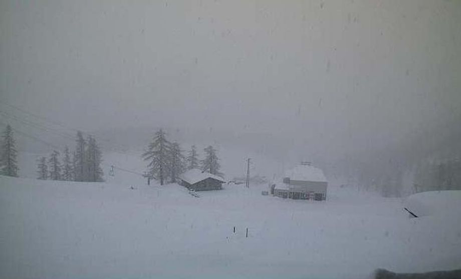 Alleen in Piemonte / Aosta is het nog tot noemenswaardige sneeuwval gekomen