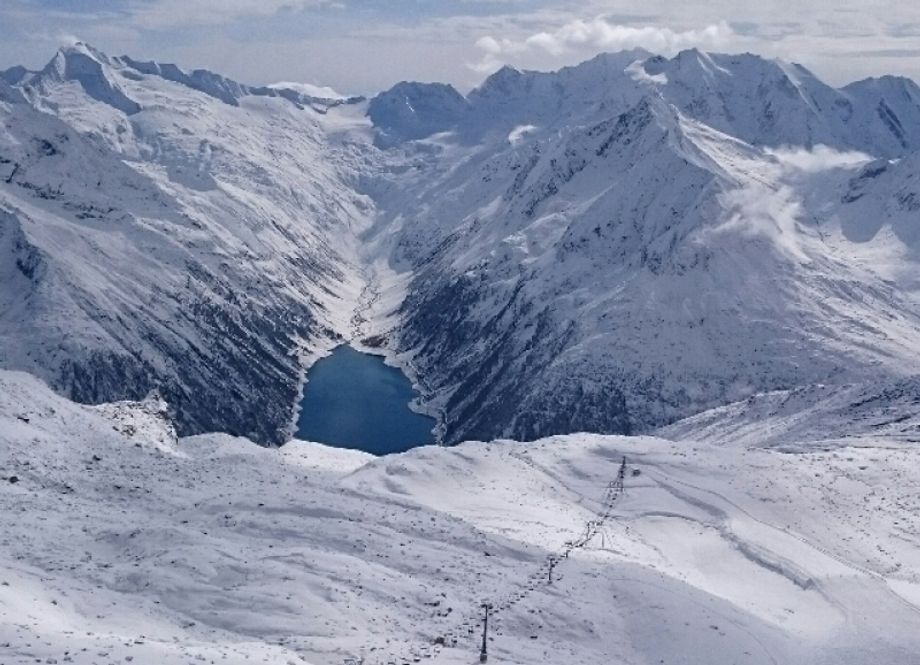 Adembenemend uitzicht gisteren op de Hintertuxer Gletscher (via Sneeuwhoogte+)