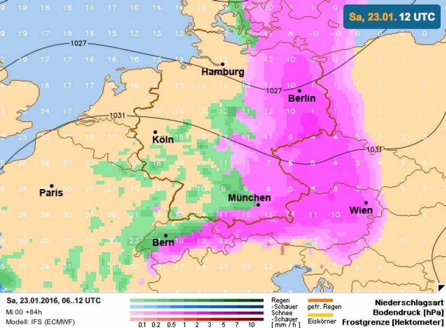 Neerslag zaterdag: paars/roze =sneeuw, groen is regen (ECMWF)