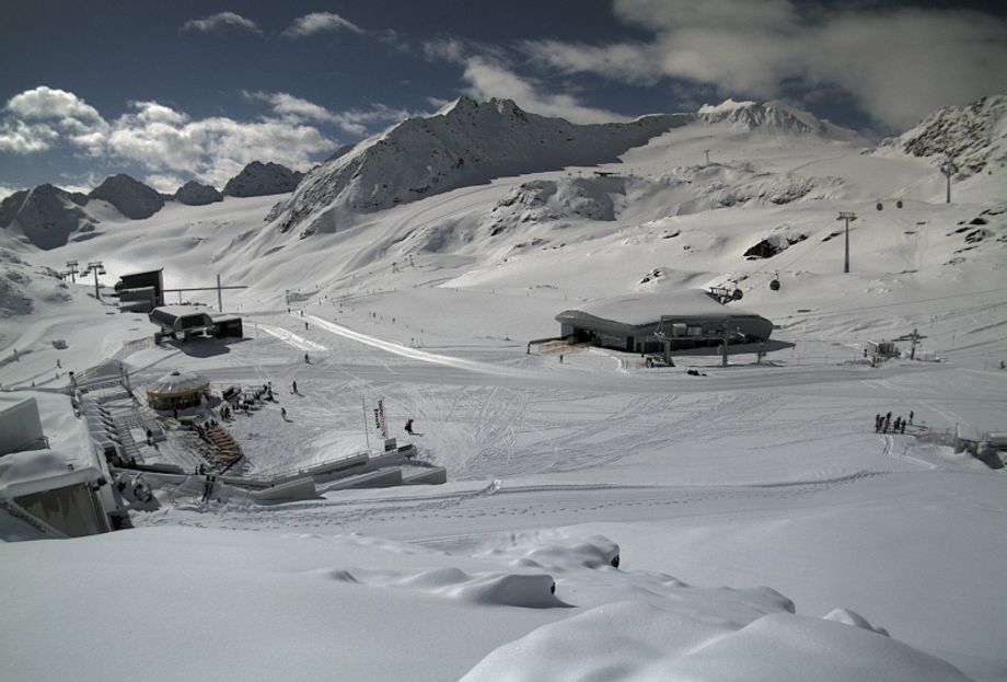 Ook dikke sneeuw op de Pitztaler Gletscher (O)
