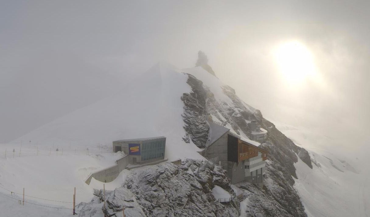 Fraai lichtspel op de Jungfraujoch, Zwitserland