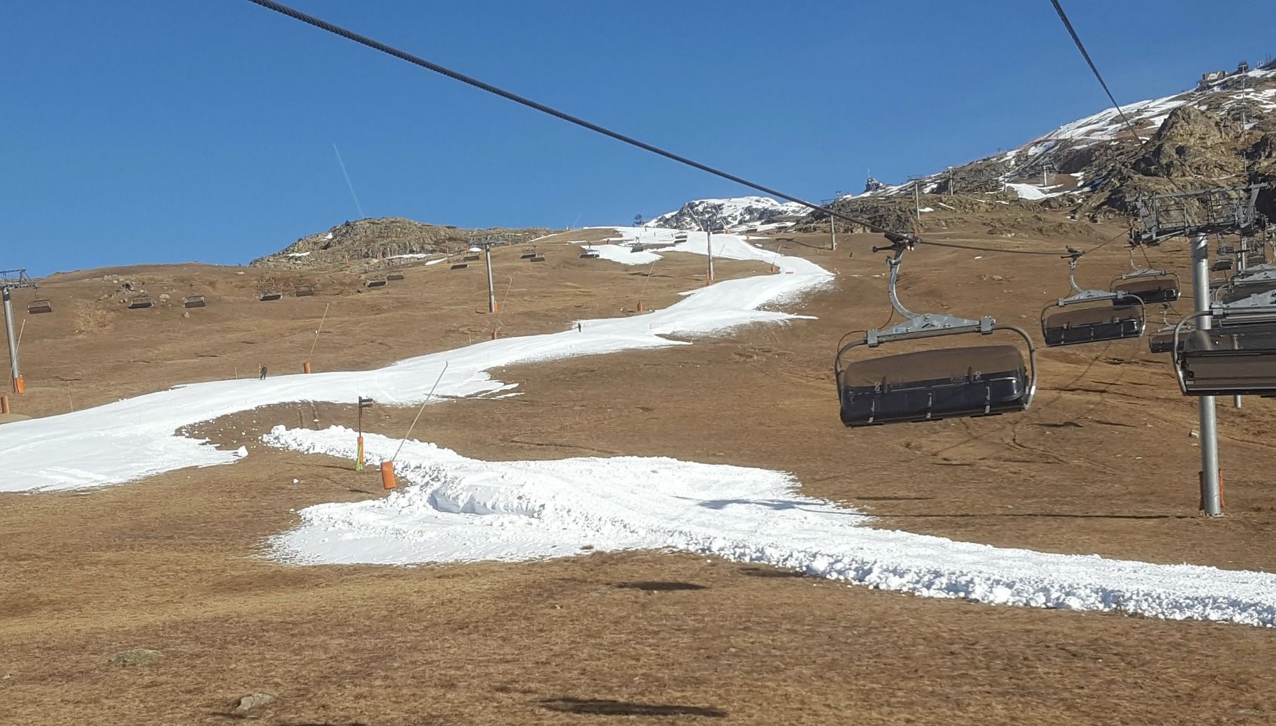 Dalafdaling naar Alpe d'Huez (16 december 2016)