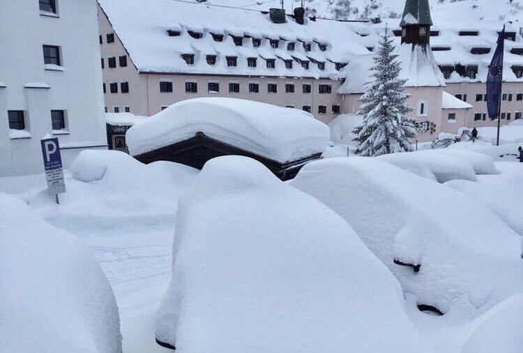 Sankt Christoph am Arlberg waar dit weekend zo'n 35cm is gevallen, via @WeerenMeer