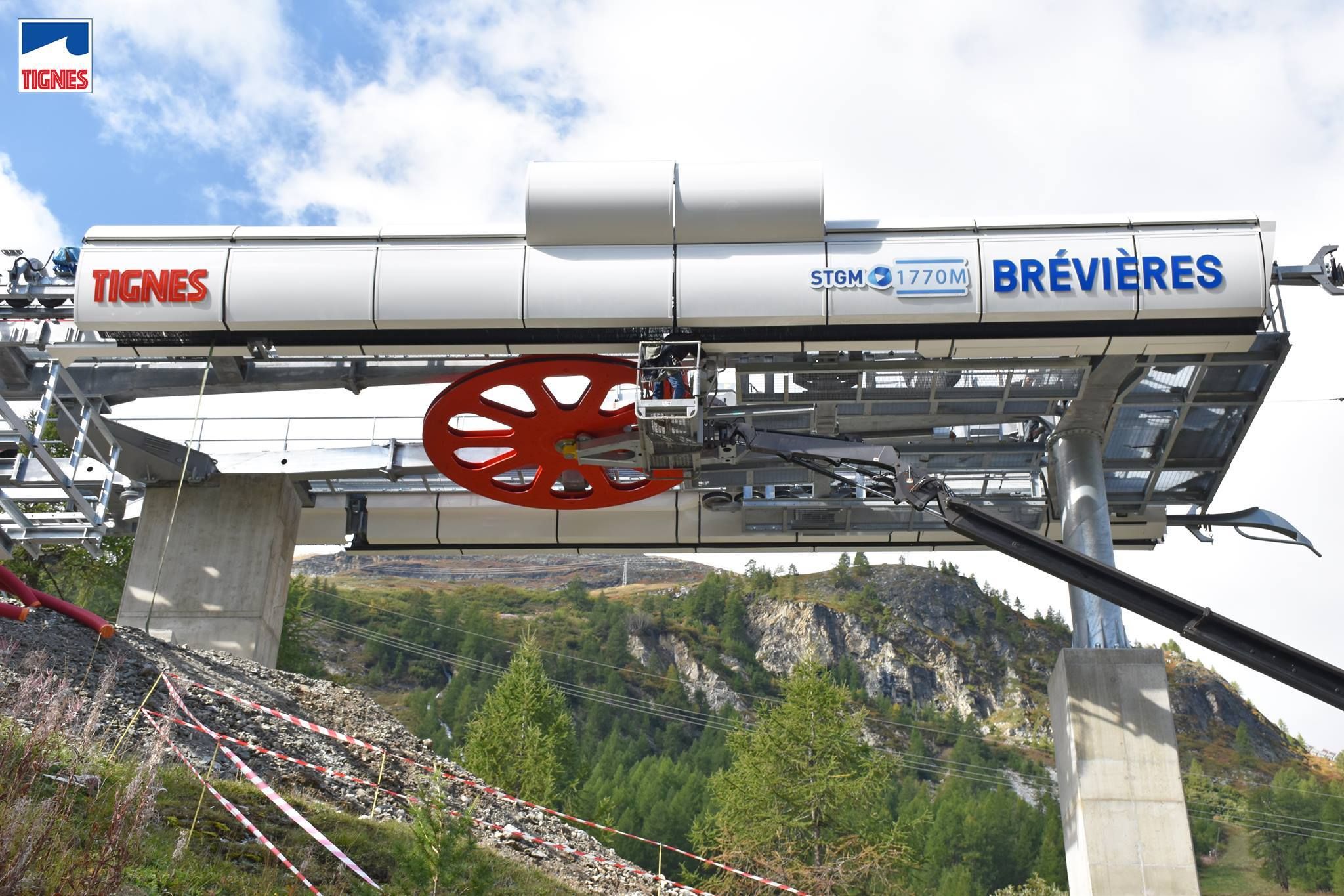 Het bergstation van de nieuwe Brevières gondel (FB Tignes)