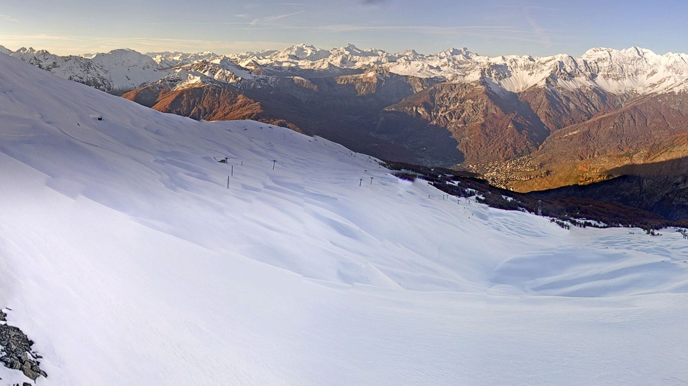 Maagdelijke sneeuwvelden hoog boven Bardonecchia (I)