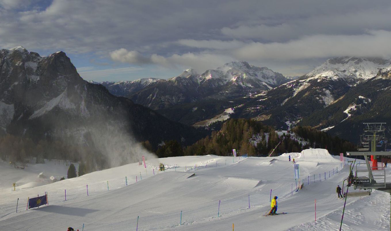 Relaxed skiën in Val di Fassa (Dolomieten)