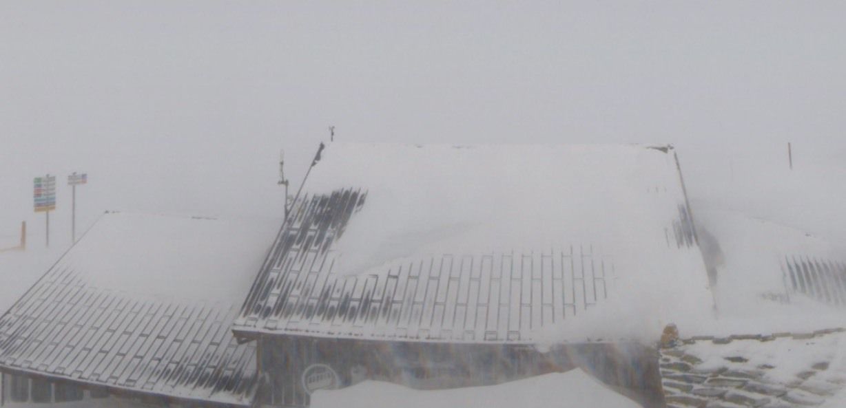 Sneeuwstorm hoog in Val d'Isère
