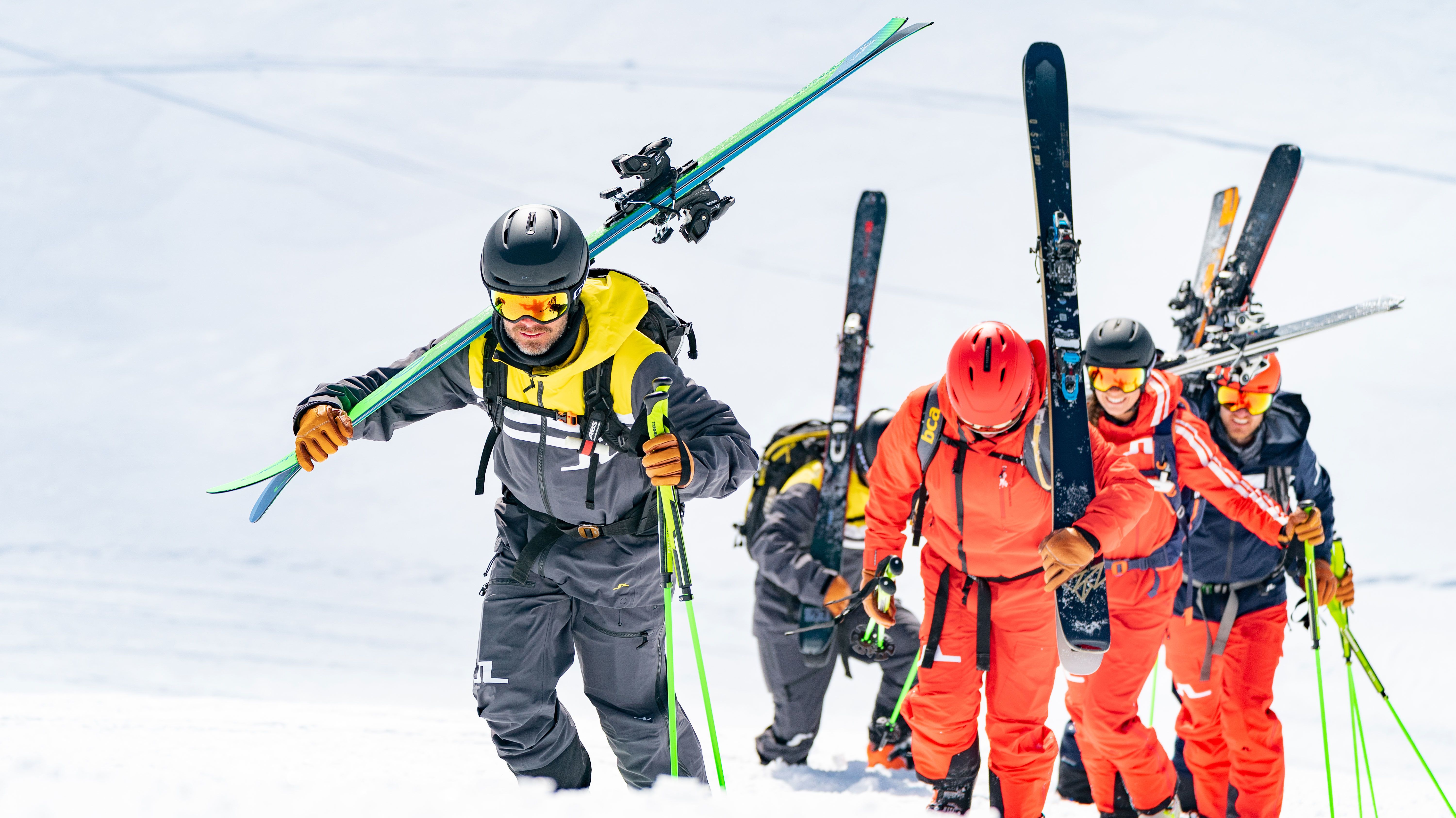 J.Lindeberg kleding wordt gedragen door de testers van de Nationale Skitest Off-Piste