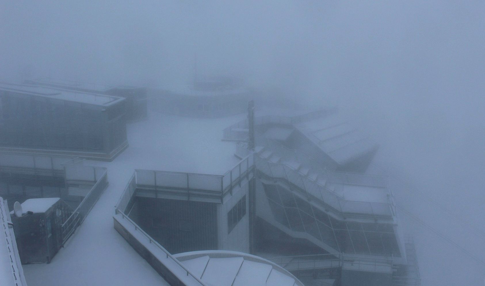Op de Zugspitze (2962m) is de eerste sneeuw gevallen