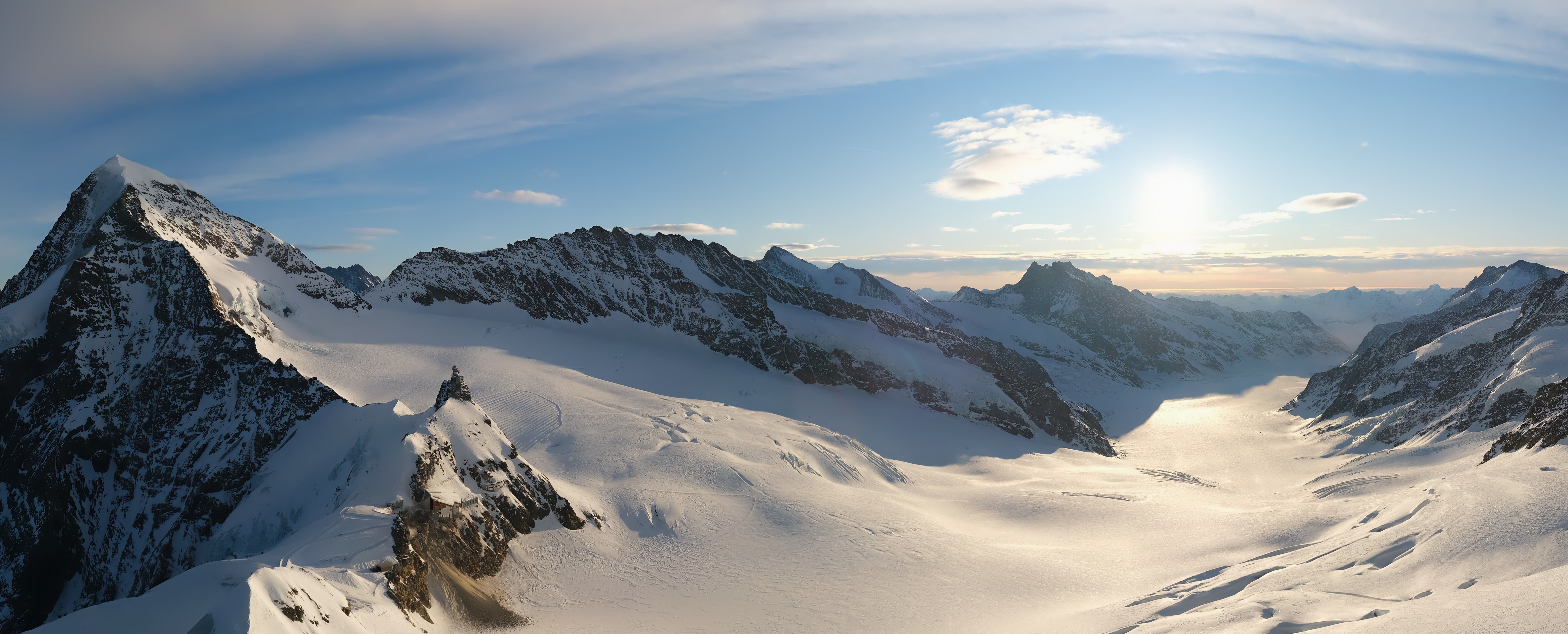 Een prachtige zonsopkomst op de Jungfraujoch