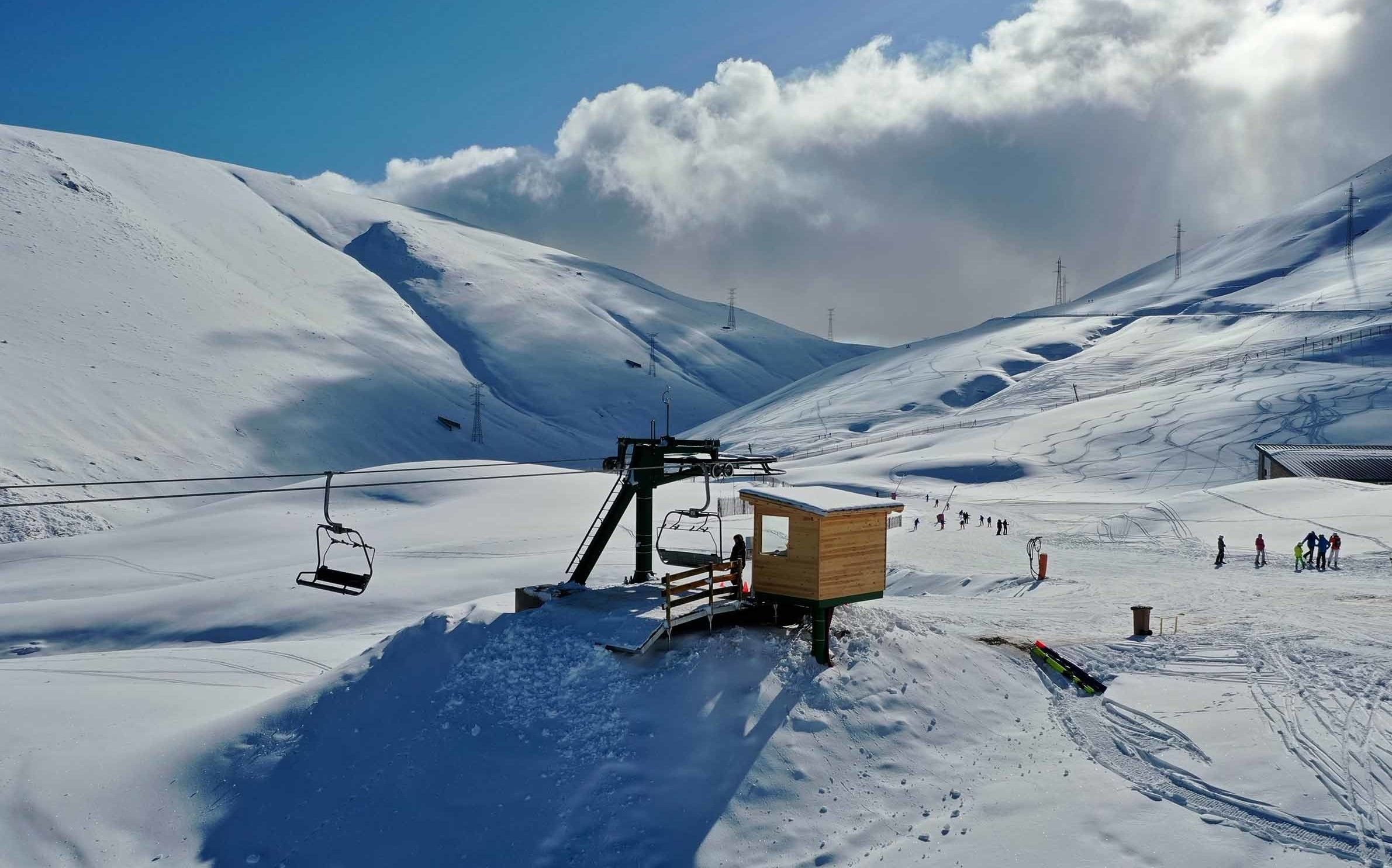 Het bergstation van de Coll del Pal stoeltjeslift (nevasport.com)