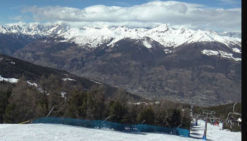 Het skigebied Pila bij Aosta (I) waar het gisteren bijna 26 graden werd